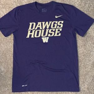 Huskies Nike shirt